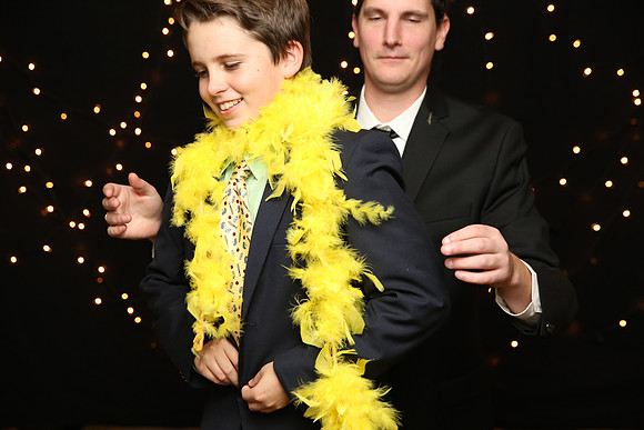 104081