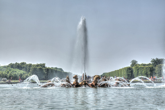 20130713-_W3C3880_1_3_tonemapped_fount