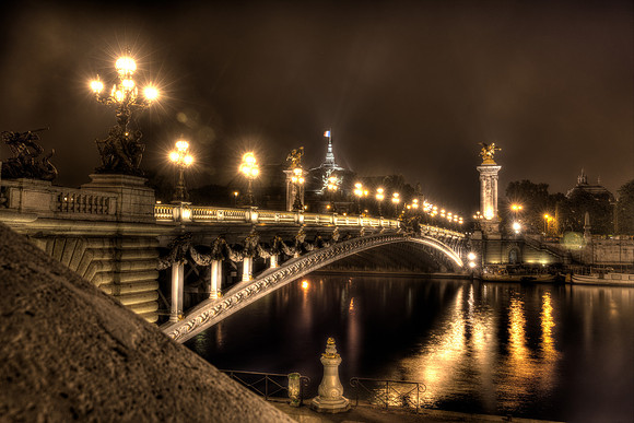 20130829-_W3C9386And8more_tonemapped_pont_alexandreIII