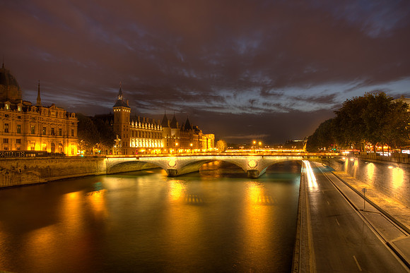 20130823-_W3C8201And11more_tonemapped1